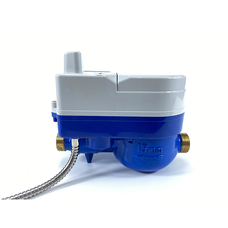 Direct reading valve controlled water meter